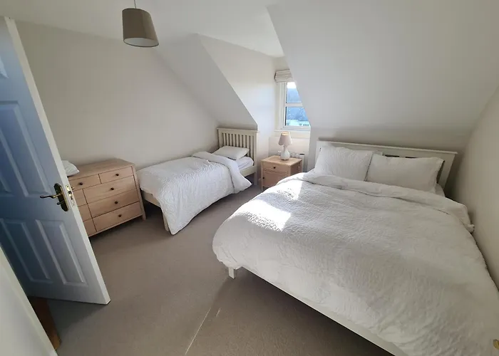 Clochan Na Mara - Liscannor, County Clare & Wild Atlantic Way * Liscannor